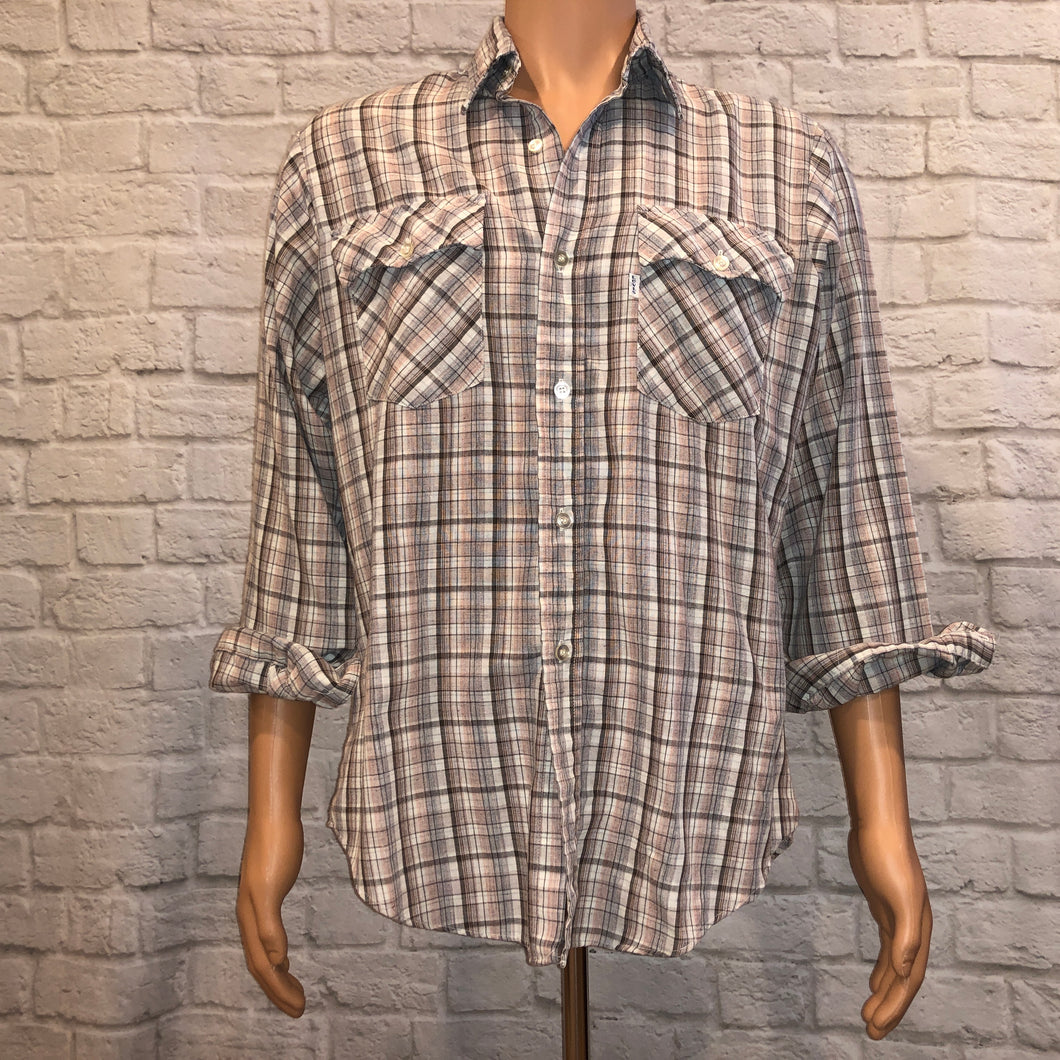 Levi's Plaid Button Up (L)